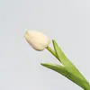 Tulipán de simulación PU mini flor de sujeción tacto de mano fábrica al por mayor suministro transfronterizo ramo foto boda hogar