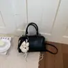 Bolsa Cuadrada Pequeña Simple de Diseño de Nicho de Alta Calidad Modelo Nuevo Primavera 2026 para Mujer Bolso de Hombro Axila Cruzado