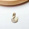 Acessórios de joias banhados a ouro de cobre 18k com microincrustação de zircônia, alta retenção de cor, pingente, colar, pulseira, brincos, materiais DIY feitos à mão