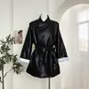 Chaqueta de Cuero Negra para Mujer, Gama Alta 2025 Nuevo Otoño Estilo Fresco, Chaqueta de Longitud Media Muy Atractiva