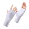 Luvas de Seda de Gelo Proteção Solar Verão Femininas Meio Dedo Proteção UV Refrescantes Respiráveis Estilo Fino Colheita de Chá Manicure Luvas Anti-Escurecimento
