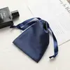 Bolsa de armazenamento para máscara de dormir de seda sintética, bolsa de tecido, bolsa com cordão de seda sintética acetinada, armazenamento de cosméticos estilo simples