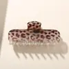 Presilha de Cabelo Estampa de Leopardo Francesa Cor Tartaruga Presilha de Garra Suporte para Coque de Cabelo para Mulheres Parte de Trás da Cabeça Presilha Tubarão Acessórios de Cabelo de Luxo Leve Novo Estilo Transfronteiriço Enfeites de Cabelo