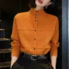 2026 Primavera Outono Novo Estilo Coreano Versátil Cor Sólida Elegante Simples Gola Alta Botão Malha Top Feminino