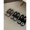 Nuevos zapatos Mary Jane para mujer de otoño e invierno, de suela plana, forro polar, puntera cuadrada, adornados con pedrería, esponjosos, versátiles y elegantes, cálidos zapatos de algodón