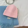 Gorro de Punto para Pareja Estilo Nuevo Liso Imitación Cachemir para Hombres, Estilo Coreano Otoño e Invierno Cálido y Elegante Gorro Simple de Protección para Orejas para Mujeres