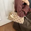 Bolso de lunares elegante transfronterizo de comercio exterior para mujer, nuevo, de alto valor, nicho, para ir al trabajo, bandolera, bolso de hombro versátil y moderno