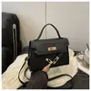 Atacado Bolsa Kelly de Mão Simples e Versátil Bolsa Feminina 2025 Verão Novo Estilo Luxo Leve Estilo Estrangeiro Bolsa de Ombro Bolsa Transversal para o Dia a Dia