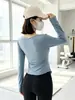 Camiseta de Manga Larga para Mujer en Otoño e Invierno, Corte Ajustado, Cuello Redondo Bajo, Estilo Chica Sexy y Atrevida, Top Irregular, Capa Base Elegante y a la Moda
