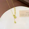 Collar Vintage Dorado con Forma de Corazón Cepillado Hueco en Forma de Y, Diseño de Nicho, Exquisito y de Alta Gama, Popular Accesorio de Cadena para Clavícula