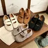 Zapatos planos retro estilo bosque de lunares con tiras retorcidas, punta redonda, suela suave y diseño plano, perfectos para combinar con vestidos para el uso diario.
