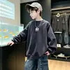 Sudadera con Capucha de Estilo Coreano con Letras para Niños Estilo Primavera y Otoño para Niños Medianos y Mayores Suelta Cuello Redondo Manga Larga Parte Superior Moderna a la Moda Conjunto de Primavera y Otoño para Niños
