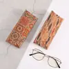Estojo Artístico para Óculos com Toque de Luxo, Resistente à Pressão e Anti-Queda, Adequado para Óculos de Grau e Óculos de Sol, Apresentando Design de Mural de Tesouros Estilo Chinês