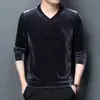 Sudadera de terciopelo con forro polar transfronteriza, camiseta de cuello en V para hombre, top de manga larga para otoño/invierno para hombre, capa base versátil de corte ajustado