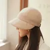 Sombrero de pescador cálido de otoño e invierno con diseño minimalista de bloques de color, hace que la cara se vea más pequeña, sombrero de cubo cálido para exteriores estilo coreano con ala ancha