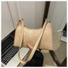 Bolso de textura moderna, color sólido simple, en relieve, portátil para mujer, 2024 Invierno, nuevo, casual, para ir al trabajo, de hombro, bajo el brazo