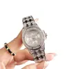 Relógio Feminino Moderno Céu Estrelado Cravejado de Diamantes Luxo Leve Tendência Influenciador Transmissão ao Vivo Feminino com Mostrador Totalmente em Diamante, Três Olhos, Seis Ponteiros