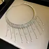 Gargantilla de borlas con incrustaciones de diamantes transfronteriza europea y americana, cadena para la clavícula de diseño de nicho de lujo ligero, accesorio de cuello moderno, exquisito, versátil al por mayor
