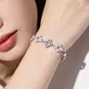 Pulsera de trébol de cuatro hojas de nuevo estilo coreano de lujo ligero, versátil, dulce, moderna, diseño de nicho, pulsera exquisita con forma de diamante de circón