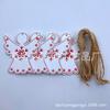 Colgante de madera de la serie navideña pintada, accesorio de decoración para regalo navideño, piezas de madera, paquete de 10 con cuerda de cáñamo.