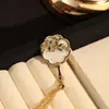 Broche de Madrepérola Natural, Borla de Leque de Osmanthus Feminino de Luxo, Broche Exquisito, Corsage Elegante Elegante, Acessórios para Casaco