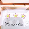 Accesorios de arte para uñas florales de moda, pendientes de botón de flor de cinco pétalos en degradado súper de hada, decoraciones para uñas 3D de resina para DIY al por mayor