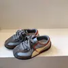 Colección Otoño 2026: Zapatillas Infantiles Patchwork Color-Block, Zapatillas de Entrenamiento Alemanas para Niñas, Zapatillas de Carrera con Suela Suave para Niños, Modernas y Geniales