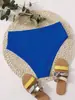 2026 Verão Europeu e Americano Aliexpress Novo Cor Sólida Sexy Cintura Alta Triângulo Multicolorido Calcinha de Biquíni de Praia para Mulheres