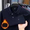 Camisa Polo de Terciopelo Engrosada de Manga Larga para Hombre en Otoño e Invierno Nueva Camiseta Cálida de Negocios Casual Estampada con Cuello para Hombre