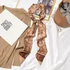 Bufanda Pequeña de Seda para Mujer Estilo Coreano Versátil Letra Geométrica Cinta Diadema Larga Estrecha Elegante de Moda Bufanda Decorativa Multifuncional