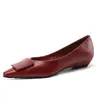 Zapatos de salón poco profundos de punta cuadrada para mujer, nuevo estilo otoño 2026, zapatos de abuela versátiles de estilo de hadas con lazo, de caña baja