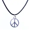 Collar con Colgante de Logo de Paz Versátil Elegante Exagerado Retro Europeo y Americano Cadena para Clavícula Cordón de Cuero Moda de Lujo Accesible