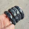 Suministro a precio de fábrica color de tinta pulsera Cui de Guizhou moda azul y blanco pulsera Cui de Guizhou