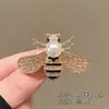 Broche de Terno, Flor de Peito Anti-Exposição com Laço, Alfinete de Peito de Verão, Botão Anti-Exposição para Camisa Sem Costura, Alfinete de Segurança Versátil