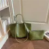 Bolso de Hombro Transfronterizo Retro de Alta Gama con Textura Tejida Simple, Moderno, Versátil para el Trabajo, Tendencia Chic, Lujo Ligero