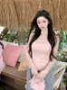 Novas chegadas: Top Regata Único e Deslumbrante com Gola Halter para Mulheres, Adequado para o Verão, Puro e Sedutor, Corte Justo, Valoriza a Figura