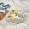 Zapatillas de moda para primavera y otoño para mujer, nueva colección 2026, estilo coreano retro versátil, zapatillas de entrenamiento casuales de suela blanda para mujer, estilo alemán