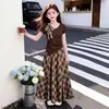Conjunto Estilo Universitario para Niñas: Conjunto de Verano de Dos Piezas para Niñas Mayores: Top Irregular de Manga Corta con Lazo y Falda Larga a Cuadros