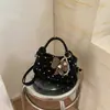 Bolsa de Mão de Bolinhas de Nicho Feminina 2026 Nova Popular de Verão High-End Retrô para Trabalho Ombro Transversal