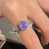 Item de Transmissão ao Vivo em Alta: Anel Octogonal Millennium Corte Rosa Pedra de Lítio Roxa, Fashion e Luxuoso, Cravejado com Diamante de Alto Carbono Anel de Flor Rosa Diamante