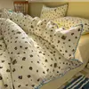 Conjunto de Quatro Peças Respirável Classe A para Maternidade e Bebês para Dormir Nu, Lençol e Capa de Edredom de Gaze Dupla de Algodão Puro Nuvens Macias, Conjunto de Três ou Quatro Peças para Dormitório