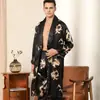 Conjunto de Dos Piezas para Hombre de Seda: Bata de Noche y Pantalón Largo, Pijama Delgado de Manga Larga, Bata de Dragón T811 Talla Grande, Cuello Revuelto, Lujo Ligero