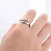 2025 Nuevo Anillo de Pareja Abrazo de Amor Presión de Aceite Siempre Contigo