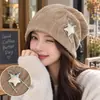 Bonito gorro posparto, adecuado para usar al dormir, diseñado para mujeres embarazadas con cabezas más grandes, proporciona protección contra el viento y tiene un diseño elegante y de alta calidad.