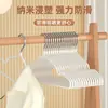 Cabides Domésticos Sem Marca Cabides Antiderrapantes Cabides para Roupas de Adulto Cabides Revestidos de Plástico Aço Inoxidável Modelo Extra Espesso Cabides Espessos Atacado