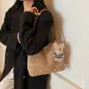 Bolsa de Peluche para Mujer, Bolso Tote Grande de Invierno, Nuevo Modelo 2025, Bolso de Hombro de Alta Gama, Bolso de Mano para Viajes Diarios, Bolso de Axila