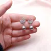 Brincos de Tarraxa Pérola Cisne Versáteis da Moda para Mulheres Brincos de Pérola com Incrustação de Diamante para Mulheres Brincos Pingentes Joias para Orelha Joias de Orelha de Temperamento Exquisito