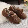 Zapatos de Algodón Old Beijing de Invierno Personalizados Suela Suave Antideslizante Cruzados Perezosos Casuales Mocasines Fondo Plano Zapatos de Madre para Mujer Más Terciopelo