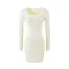 Vestido Puro Deseo Chica Picante Cuello Cuadrado Color Sólido Manga Larga Mujer 2026 Otoño Nuevo Ajustado Capa Interior Base Ceñido a la Cadera Falda Corta