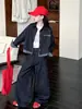 Traje de Mezclilla para Niñas 2026 Nuevo Estilo Otoño para Niños Mayores, Chaqueta con Parches a Cuadros y Pantalones de Pierna Ancha, Ropa Infantil Estilo Coreano